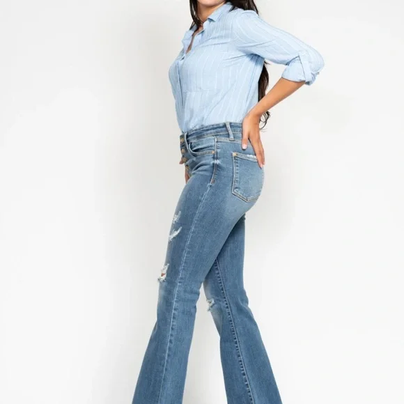 JUDY BLUE NWT
Indie Mid Rise Flare Jeans-Button Fly - Picture 2 of 8